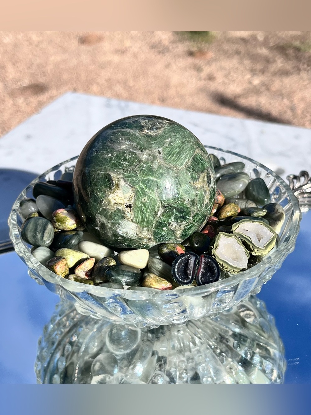 Vintage Glass 3 Footed Dish, Large Diopside Sphere ~2”, Green Jasper, Unakite
